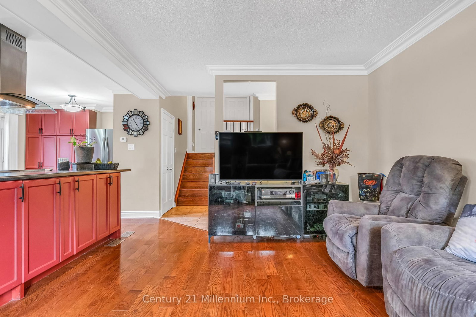 43 Stoddart Drive • #Drive • Aurora, ON photo 16