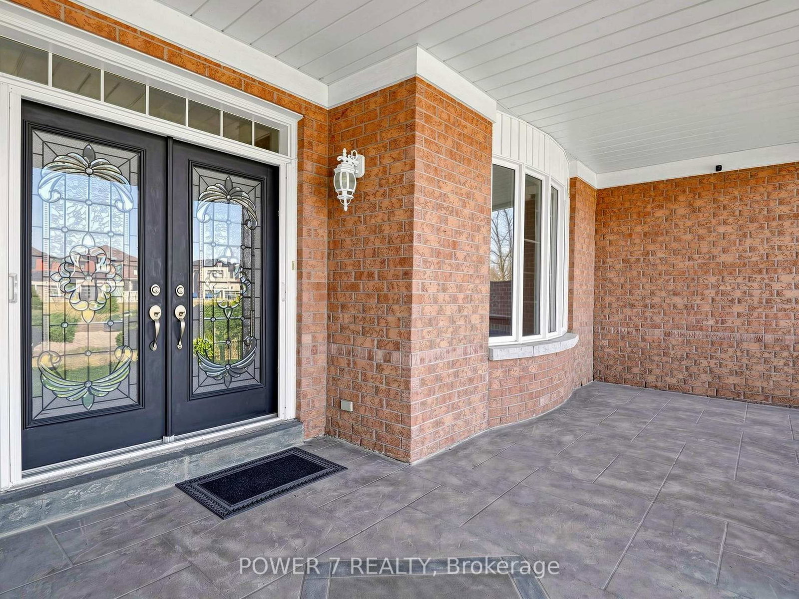 49 Pettet Road • Whitchurch-Stouffville, ON photo 5