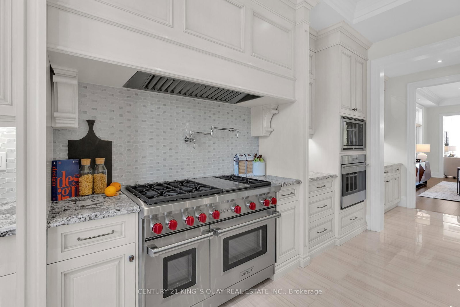 32 Hogan Court • King, ON photo 12