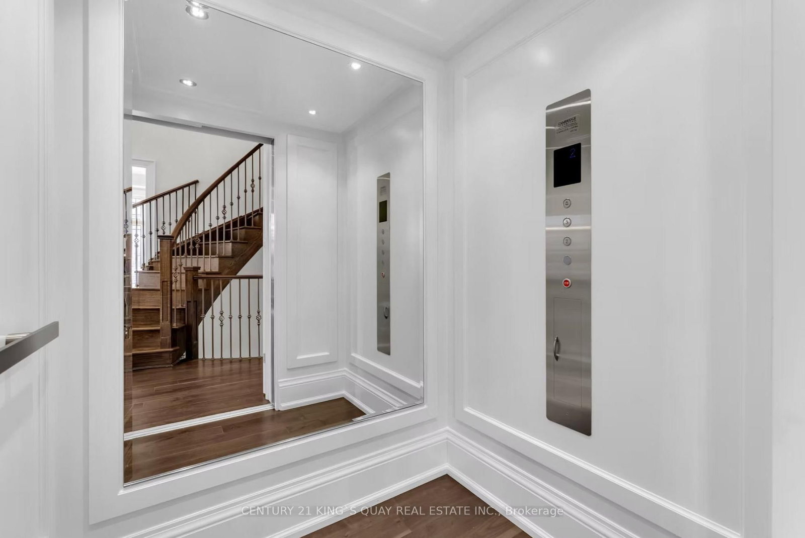 32 Hogan Court • King, ON photo 23