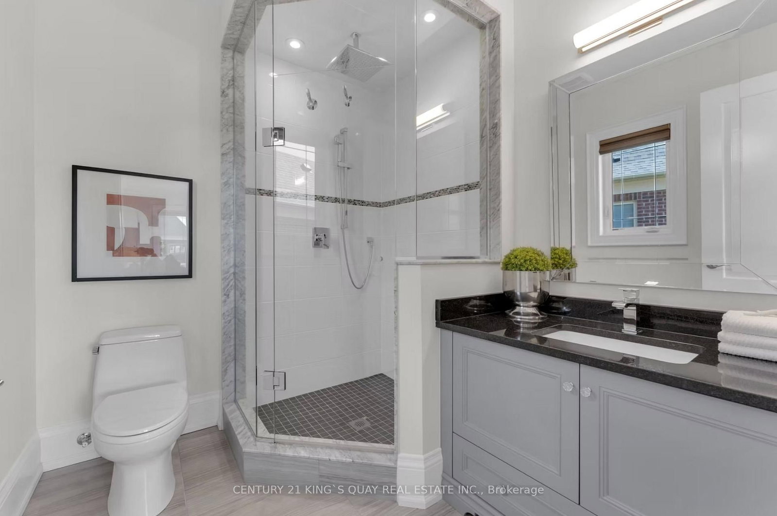 32 Hogan Court • King, ON photo 35