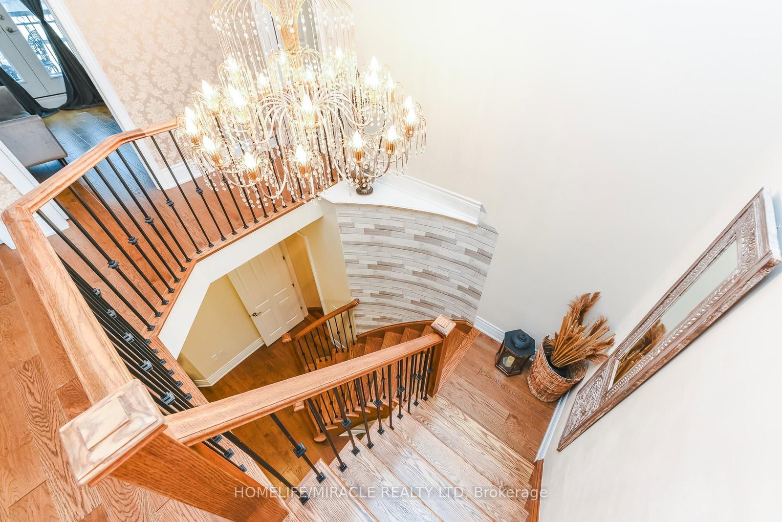 37 Venkata Drive • Vaughan, ON photo 17