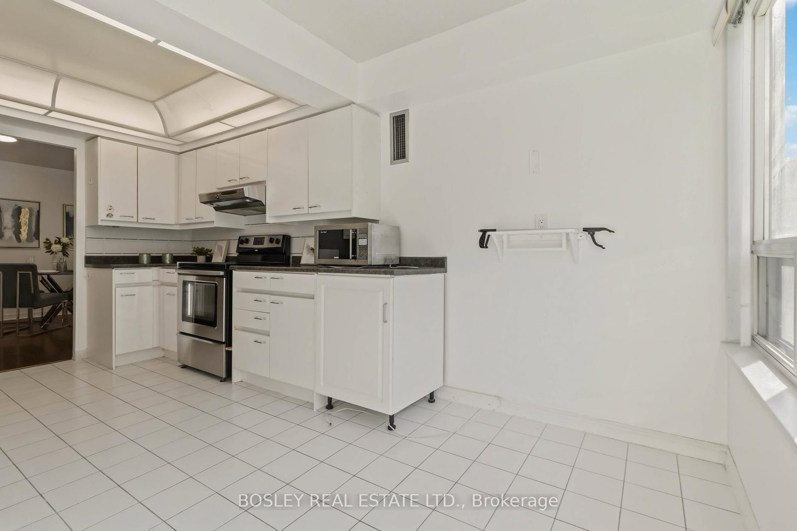 7250 Yonge Street • #206 • Vaughan, ON photo 19