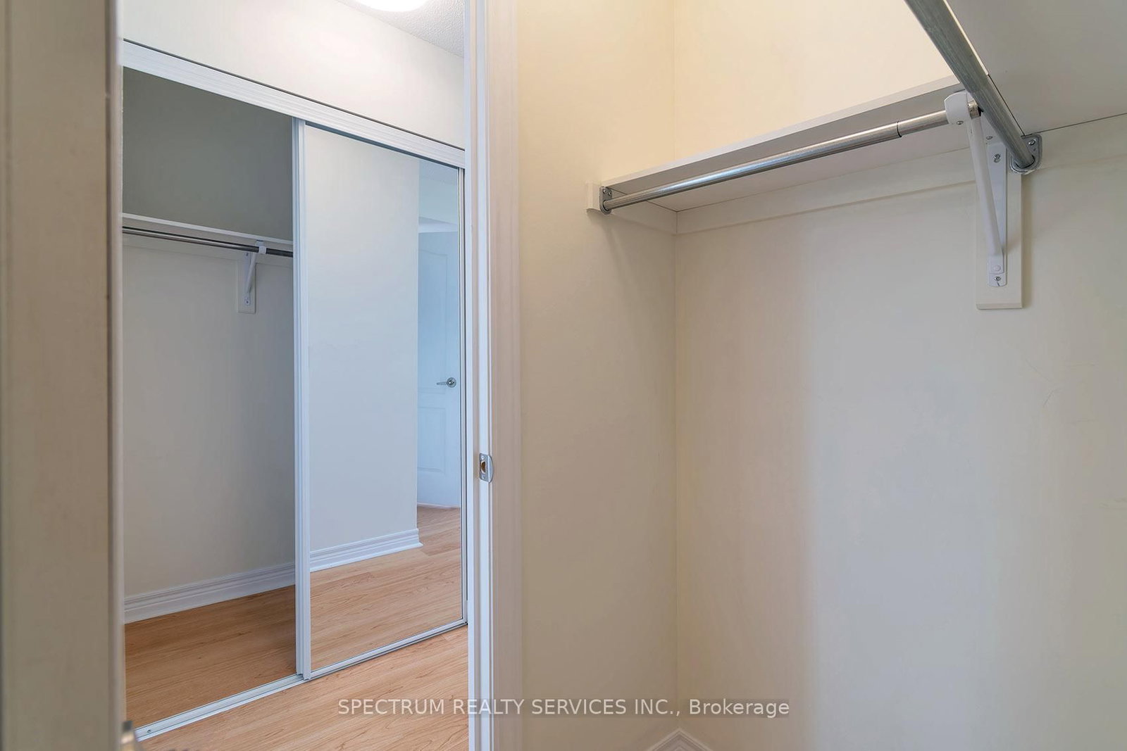 15 North Park Road • #904 • Vaughan, ON photo 34