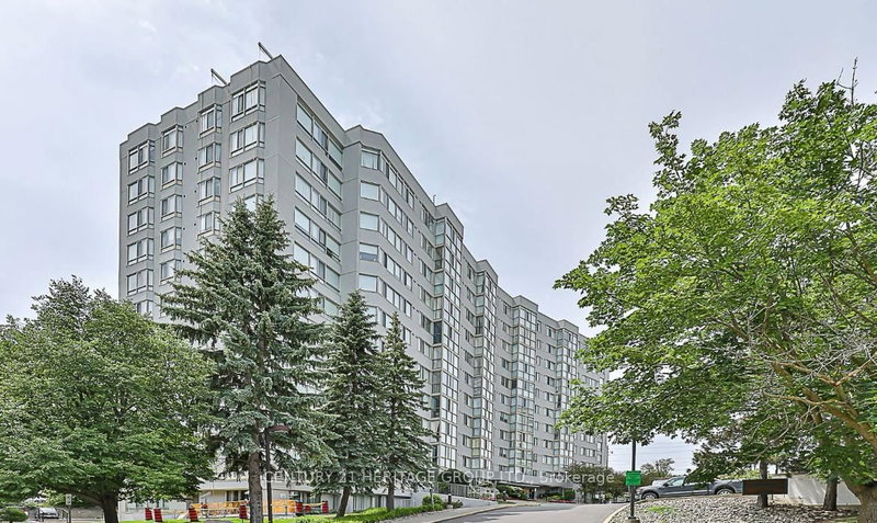 1112 - 270 Davis Drive