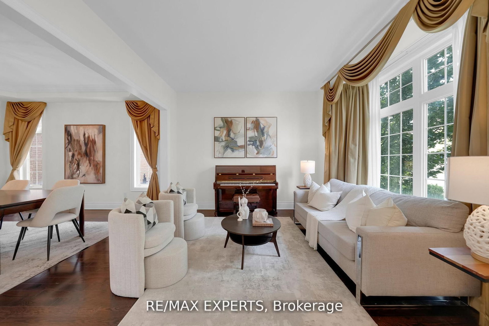 134 Orleans Circle • Vaughan, ON photo 11