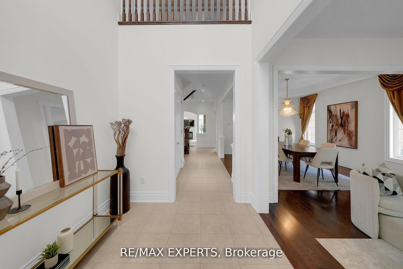 134 Orleans Circle • Vaughan, ON photo 8
