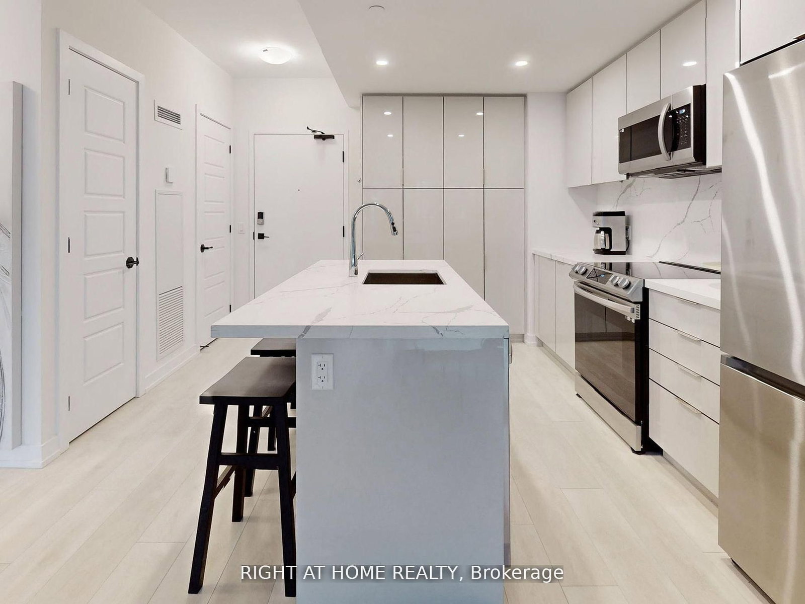 415 Sea Ray Avenue • #224 • Innisfil, ON photo 25
