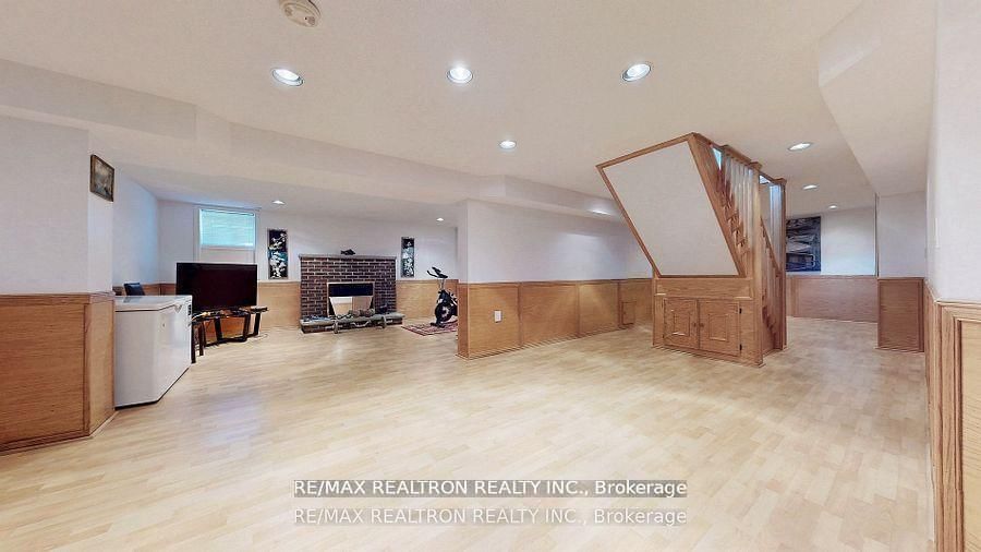 72 Spanhouse Crescent • Markham, ON photo 26