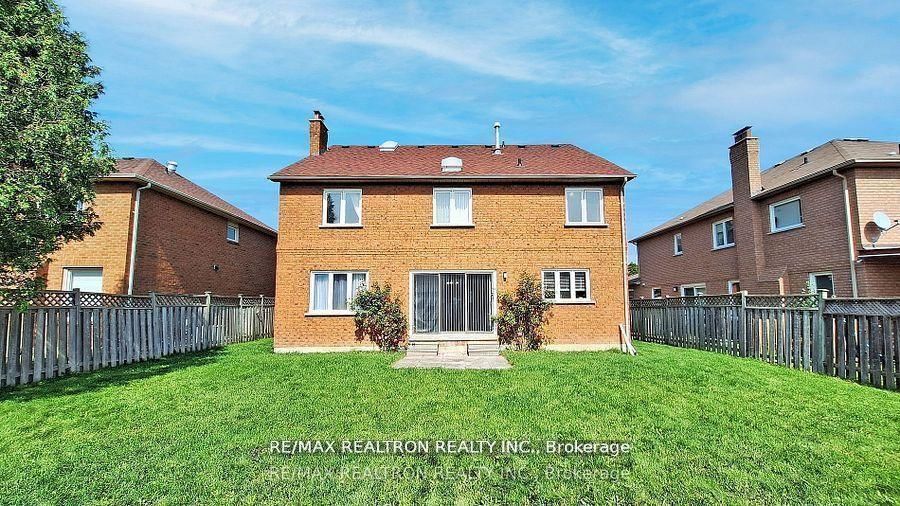 72 Spanhouse Crescent • Markham, ON photo 29