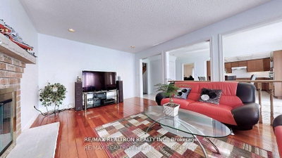 72 Spanhouse Crescent • Markham, ON photo 8