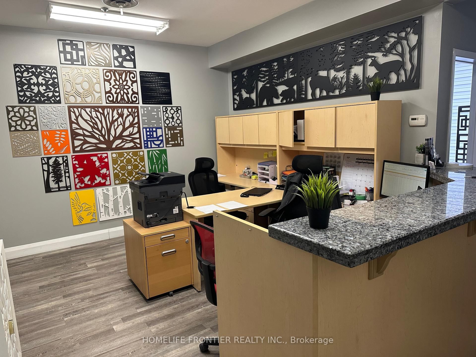 200 Edgeley Boulevard E, Unit 9