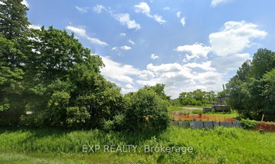 3-bed Detached House · 2369 Baseline Rd
