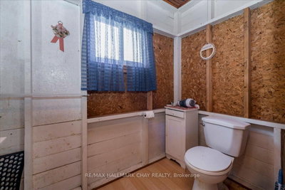 1056 Ewart Street • Innisfil, ON photo 9