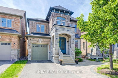 17 Holst Avenue