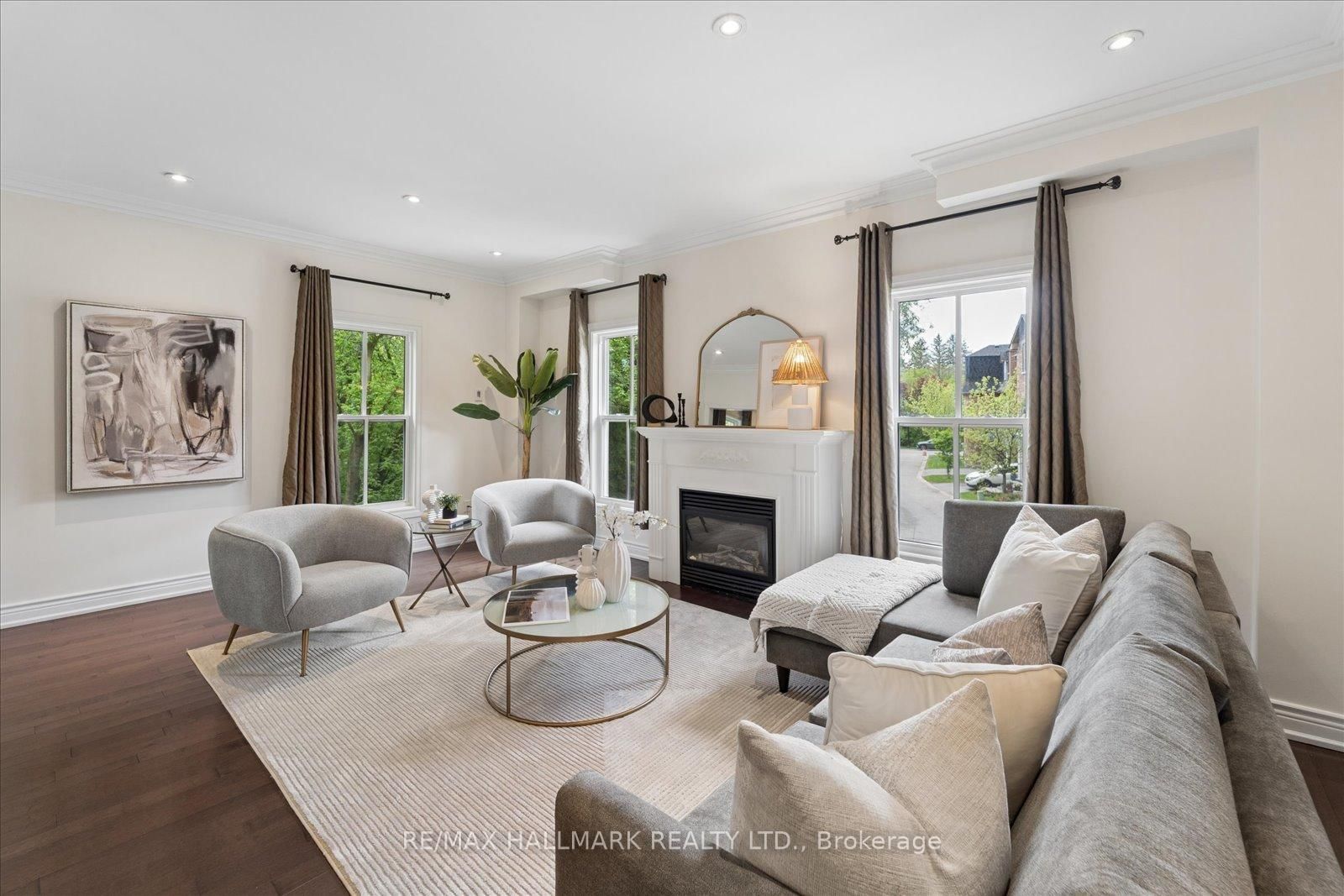 13 E J Lennox Way • Markham, ON photo 15