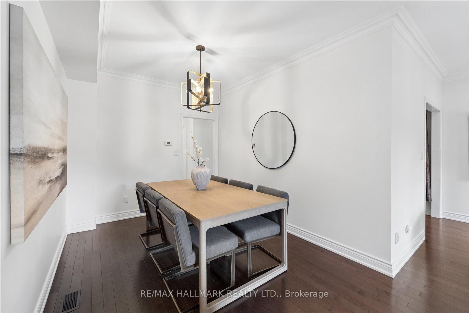 13 E J Lennox Way • Markham, ON photo 18