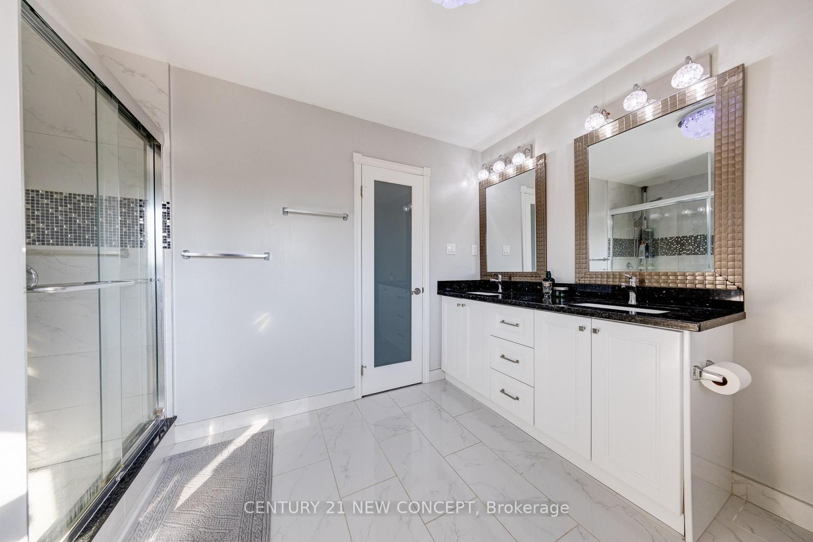 40 Marchwood Crescent • Richmond Hill, ON photo 27