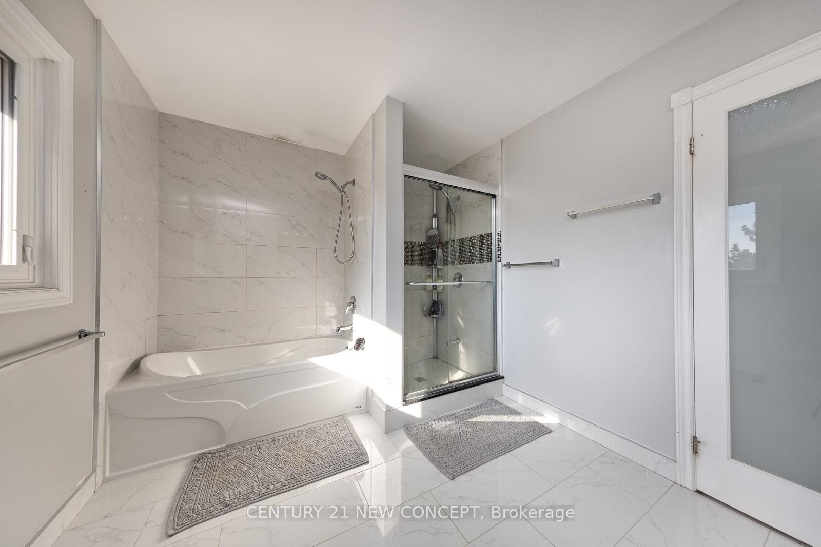40 Marchwood Crescent • Richmond Hill, ON photo 28