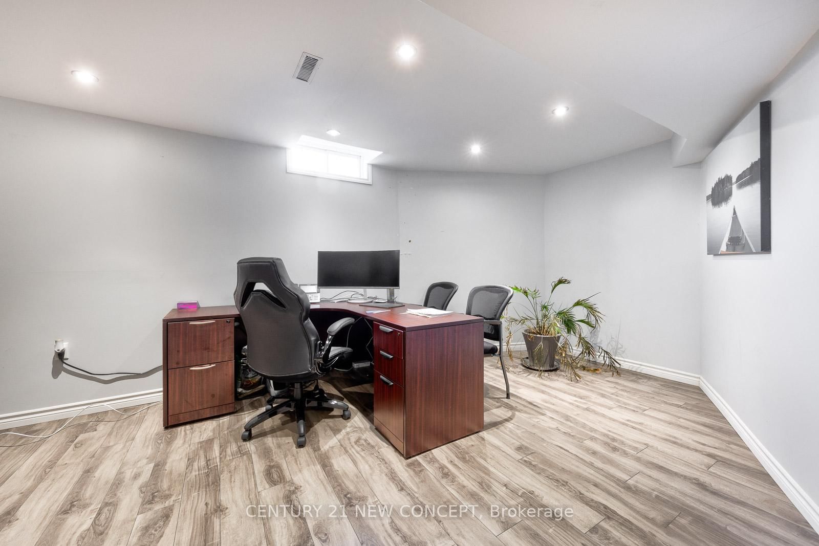 40 Marchwood Crescent • Richmond Hill, ON photo 32
