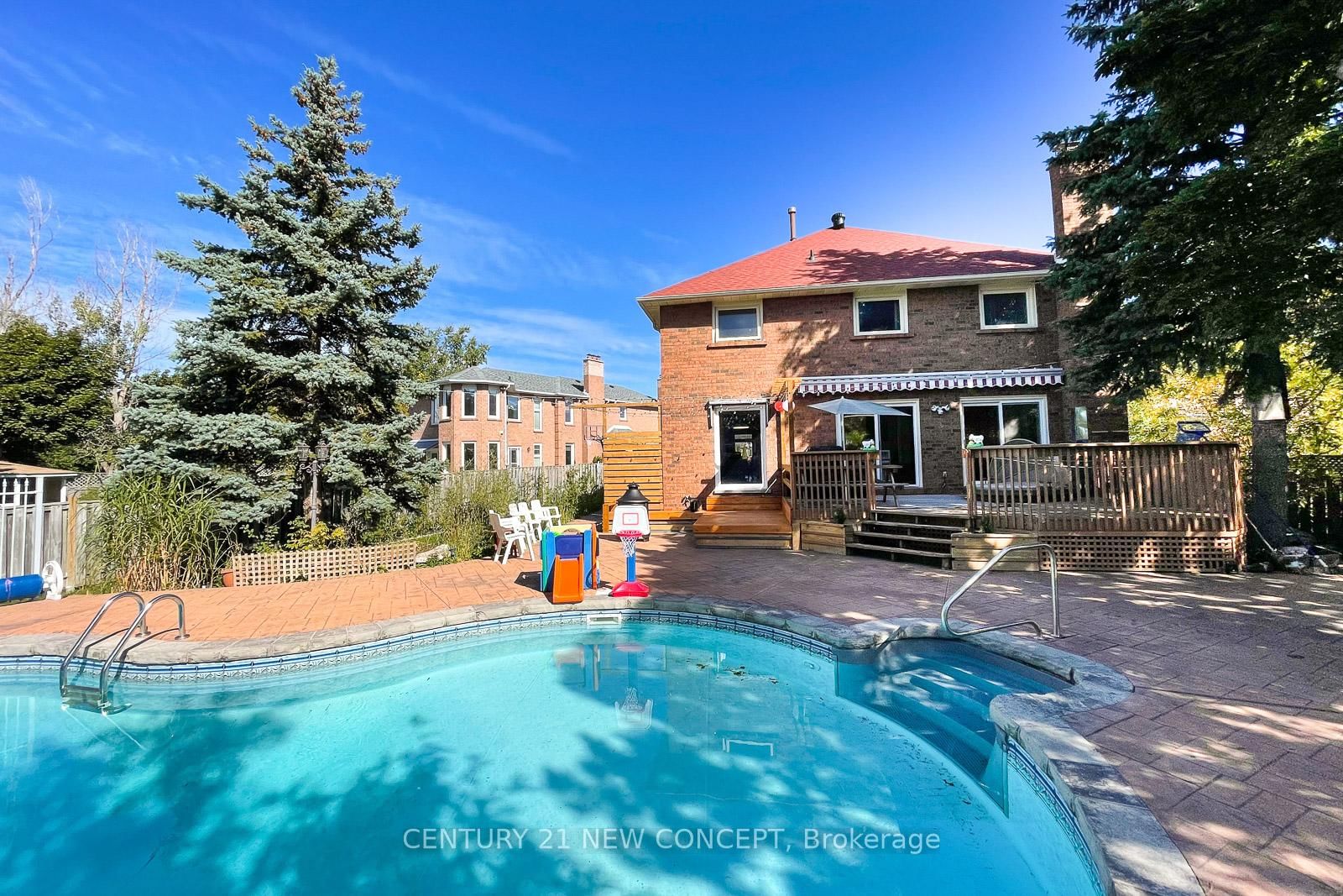 40 Marchwood Crescent • Richmond Hill, ON photo 40