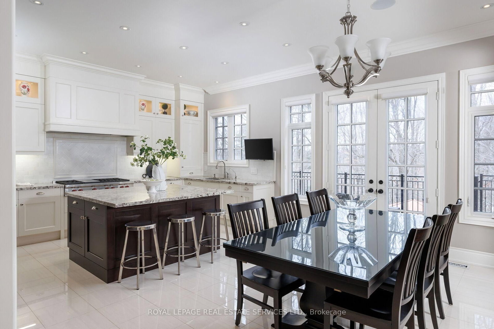 68 Annsleywood Court • Vaughan, ON photo 4