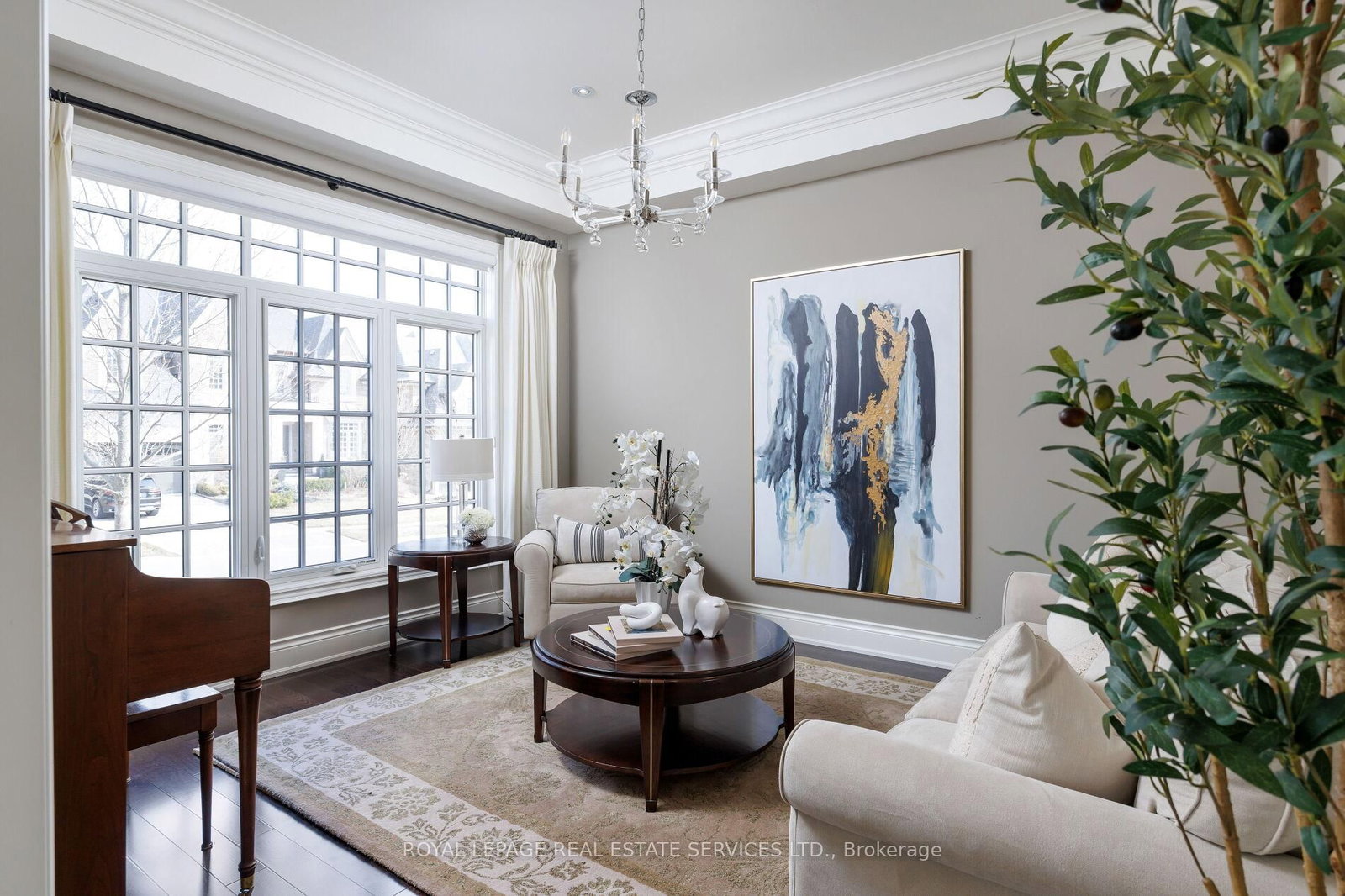 68 Annsleywood Court • Vaughan, ON photo 6