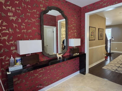 19 Bruce Thomson Drive • Markham, ON photo 2