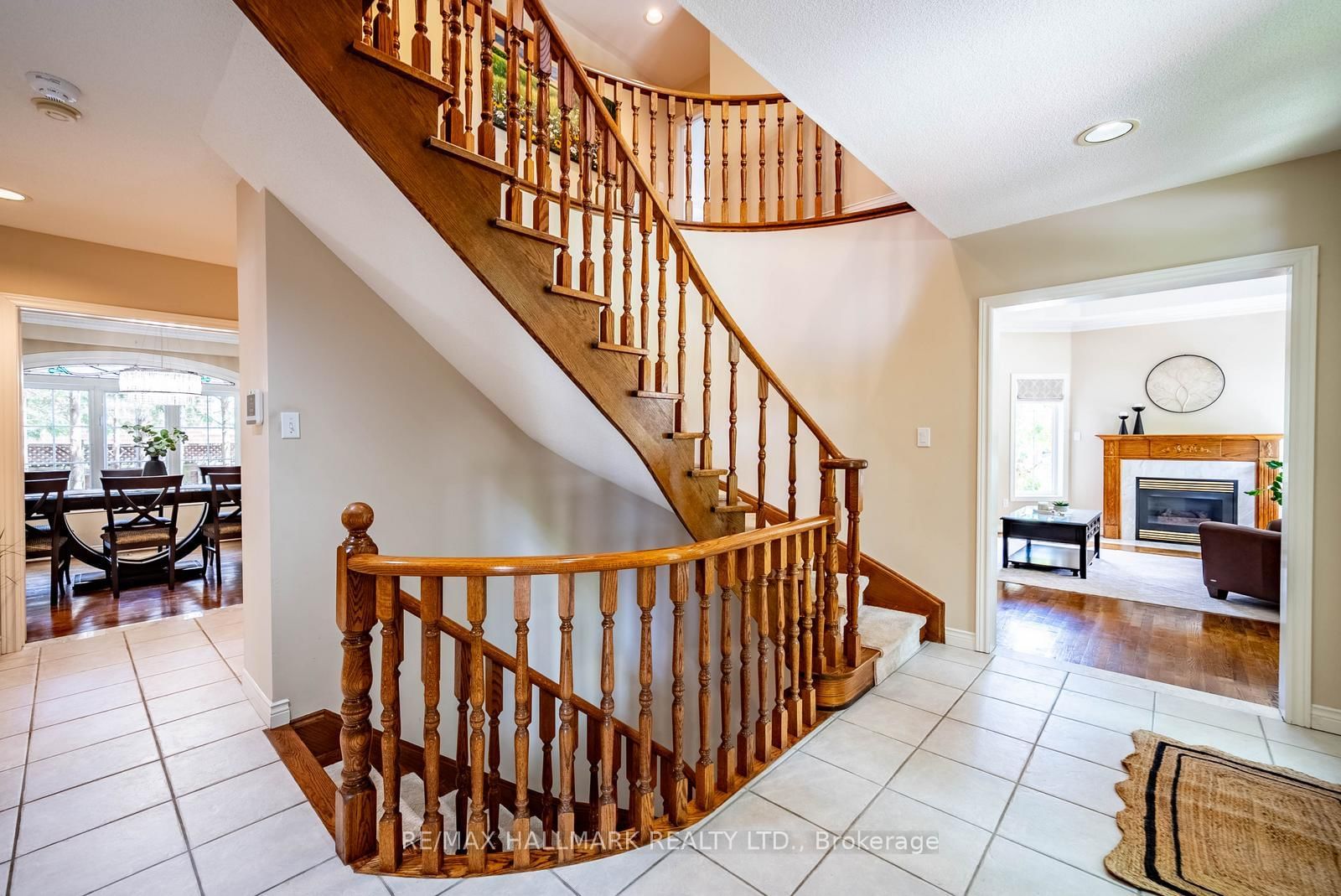 160 Park Drive • Whitchurch-Stouffville, ON photo 8