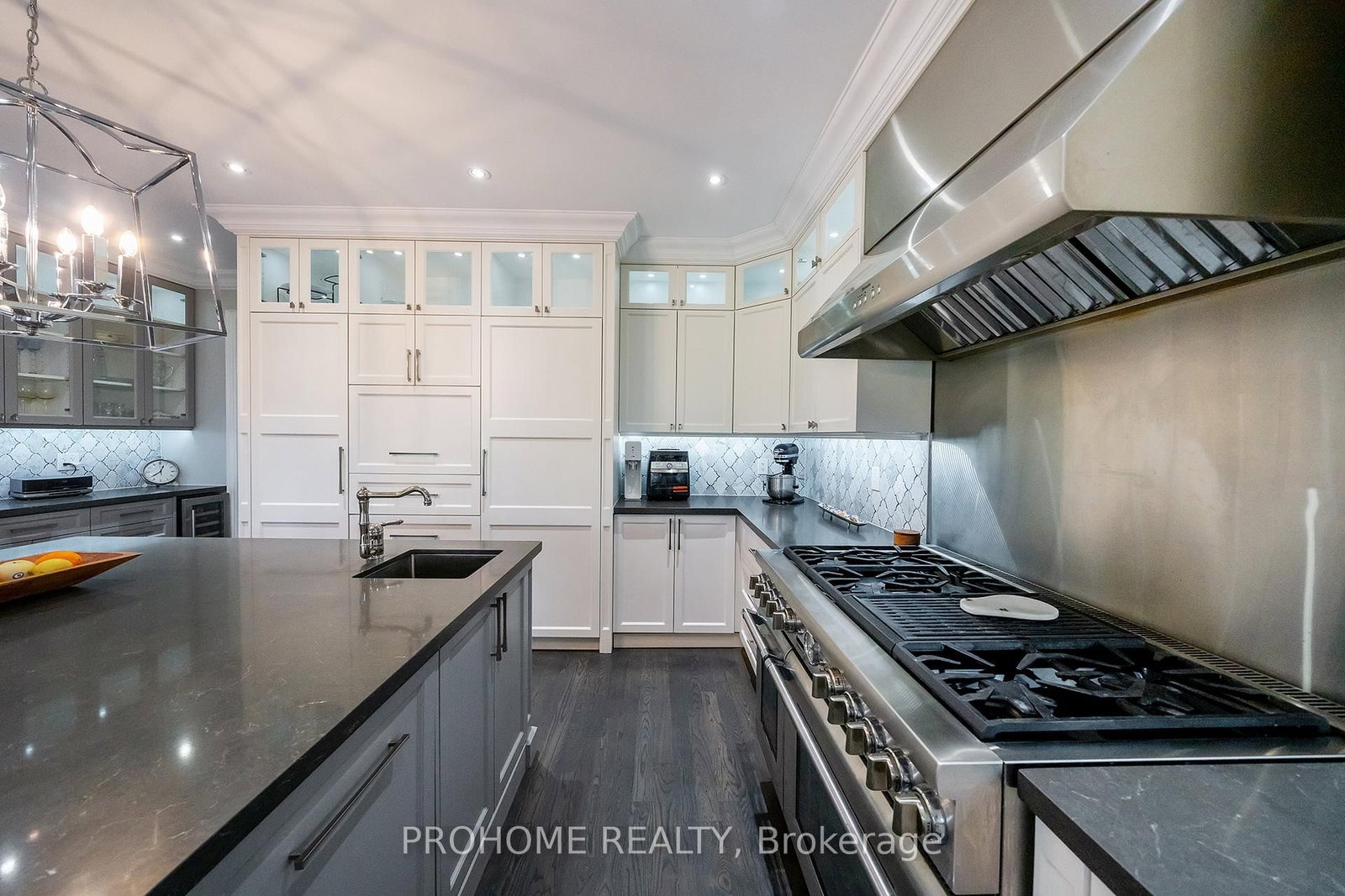 17 Fountainview Lane • Uxbridge, ON photo 9