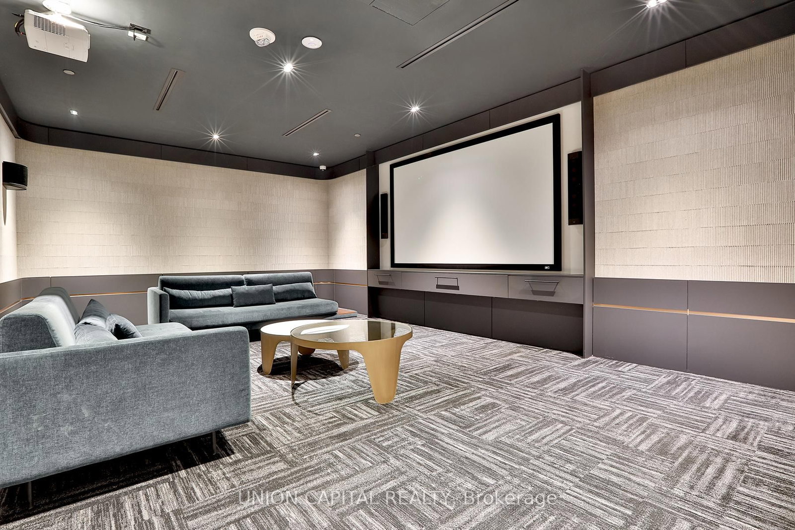 30 Upper Mall Way • #1002 • Vaughan, ON photo 23