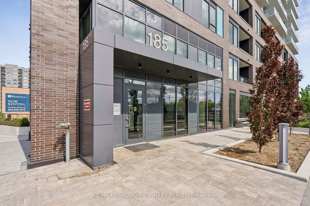 311 - 185 Deerfield Road N