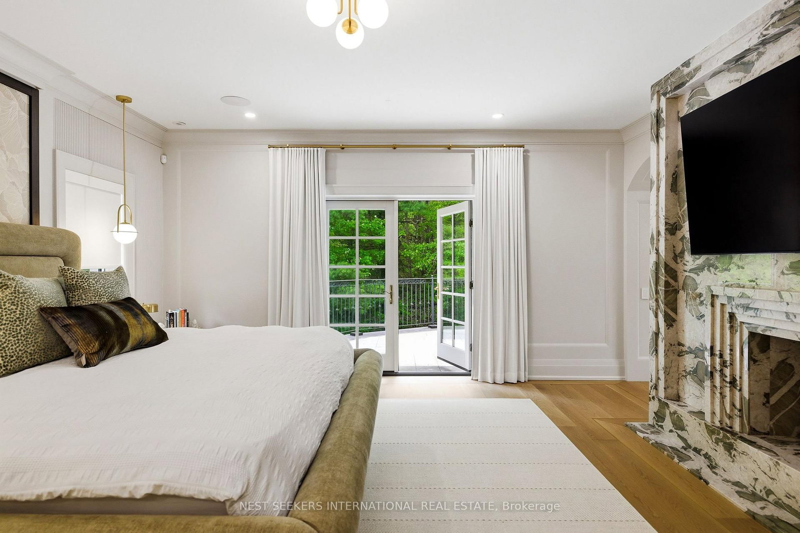 35 Kingswood Drive • King, ON photo 23