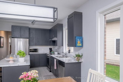 61 Kingsmere Crescent • New Tecumseth, ON photo 9