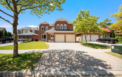 5-bed Detached House · 18 Lismer Crt