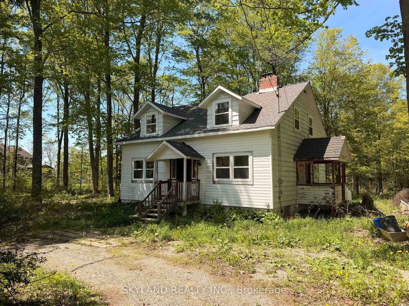 home for sale on 2692 Vandorf Sideroad