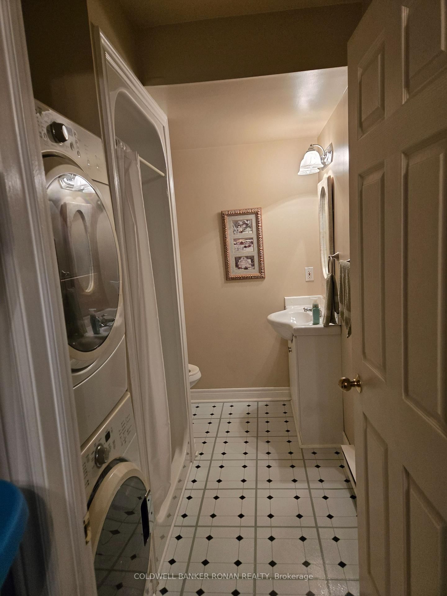 77 Mill Street • #24 • New Tecumseth, ON photo 9