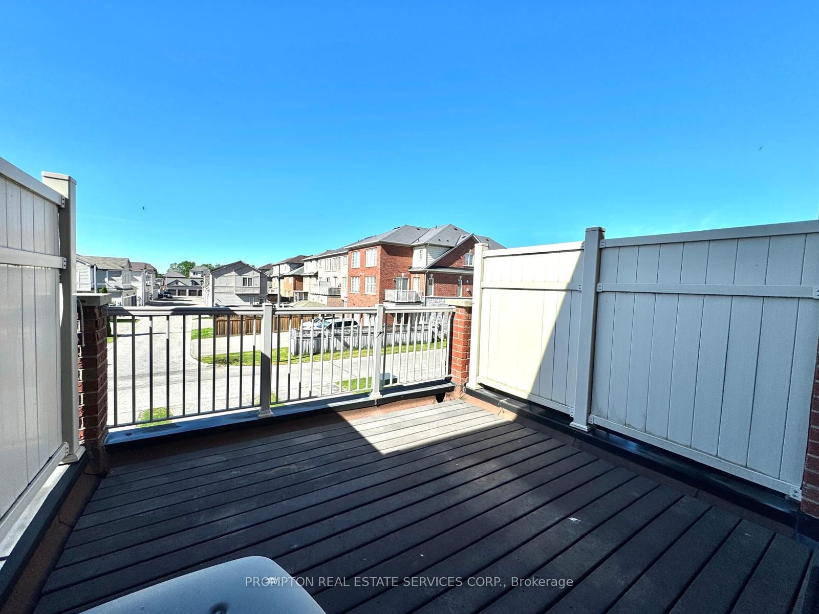 2516 Bur Oak Avenue • Markham, ON photo 15