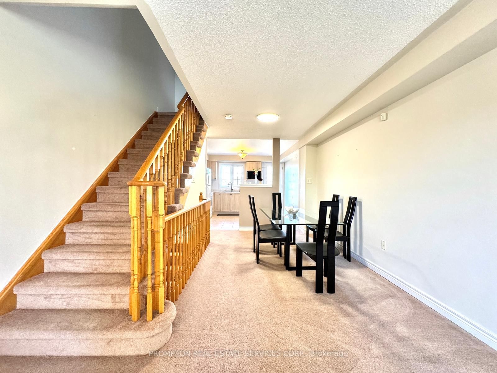 2516 Bur Oak Avenue • Markham, ON photo 9