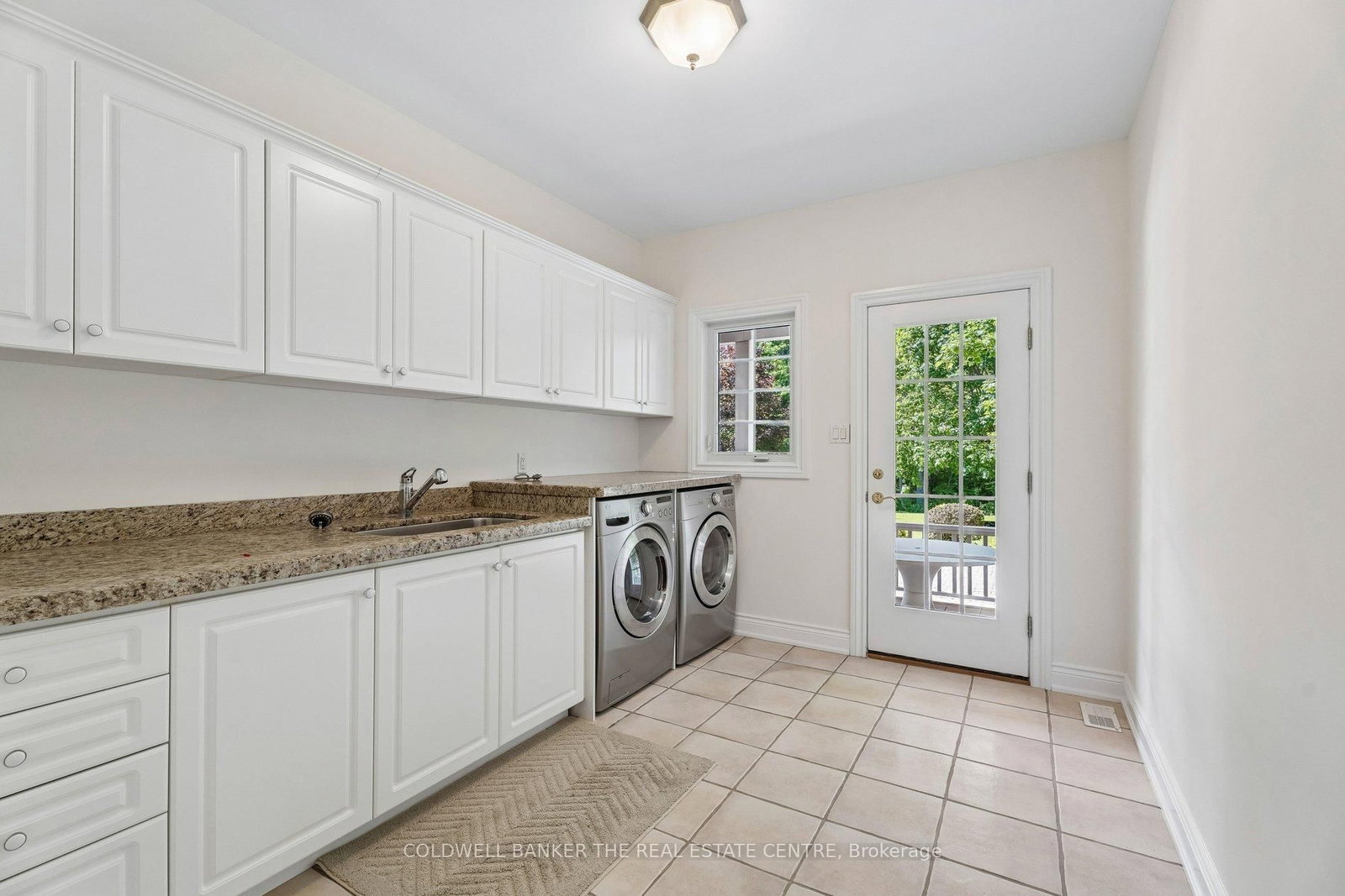 480 Coventry Hill Trail • Newmarket, ON photo 17