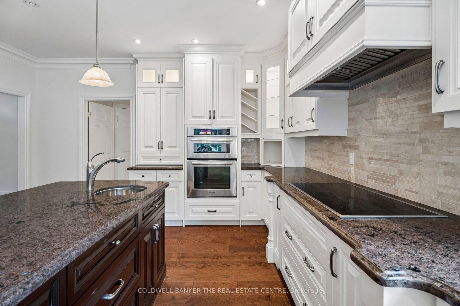 480 Coventry Hill Trail • Newmarket, ON photo 9