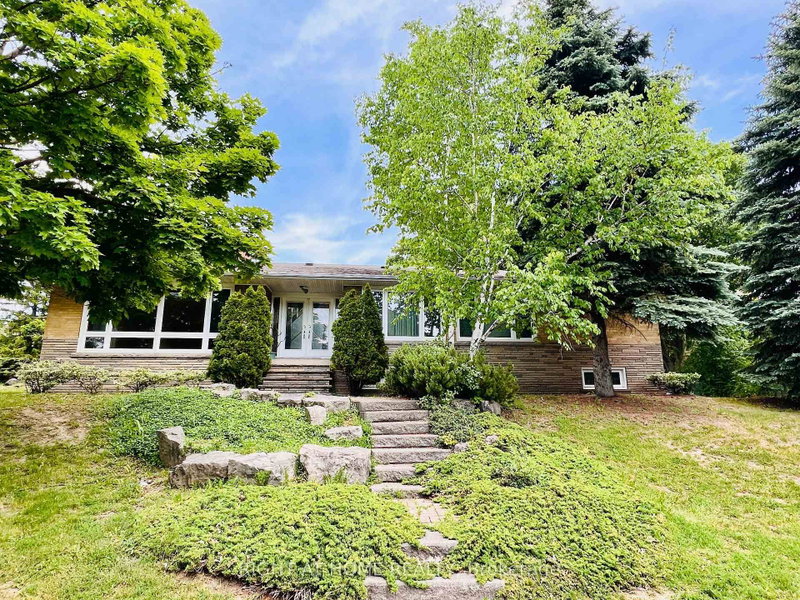 77 Riverside Boulevard