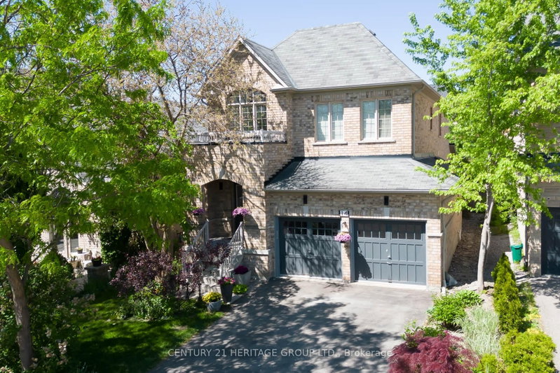 home for sale on 14 Giordano Way