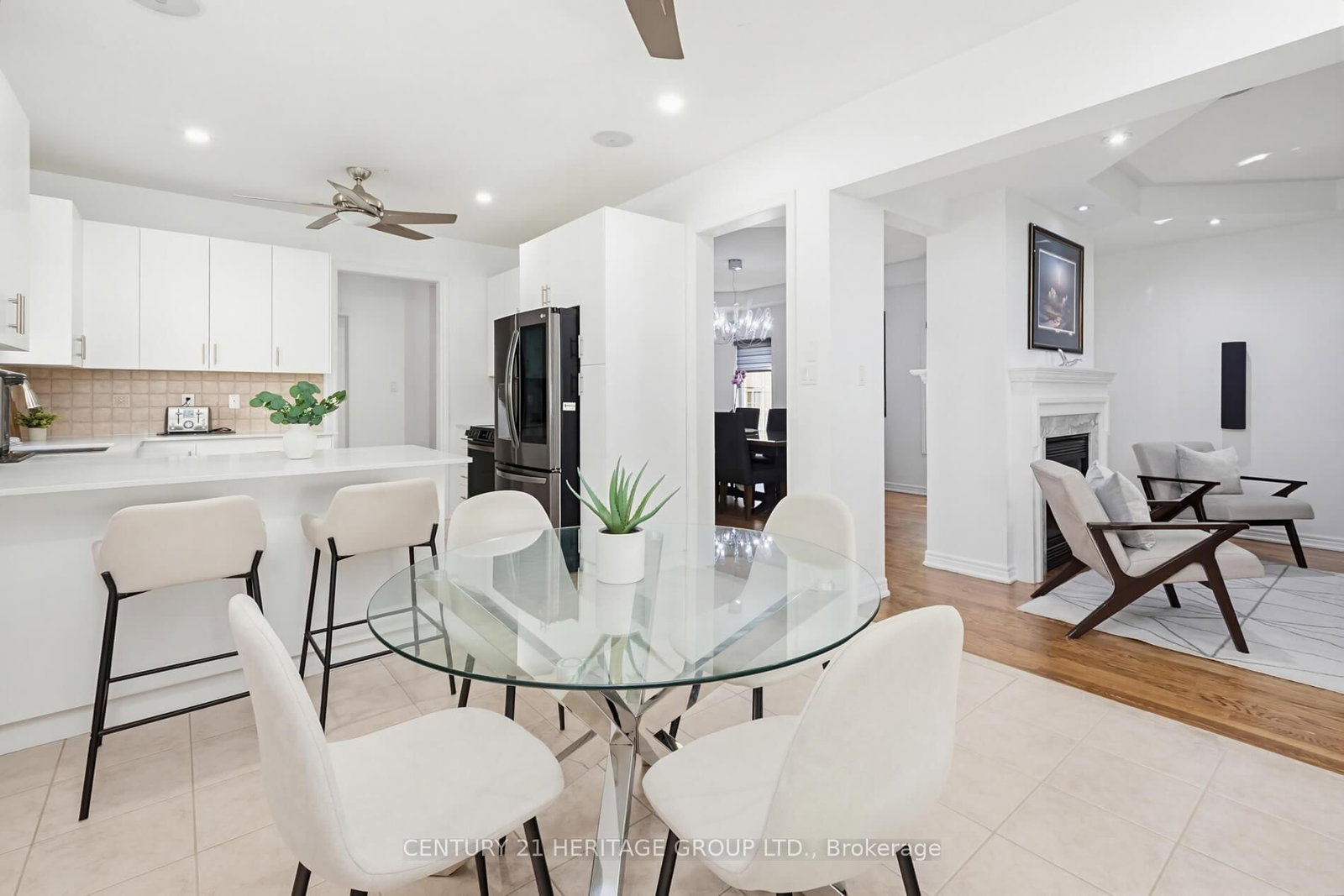14 Giordano Way • Vaughan, ON photo 4