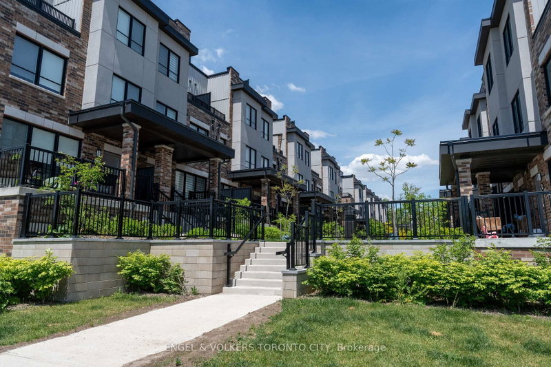 5 - 50 Baynes Way