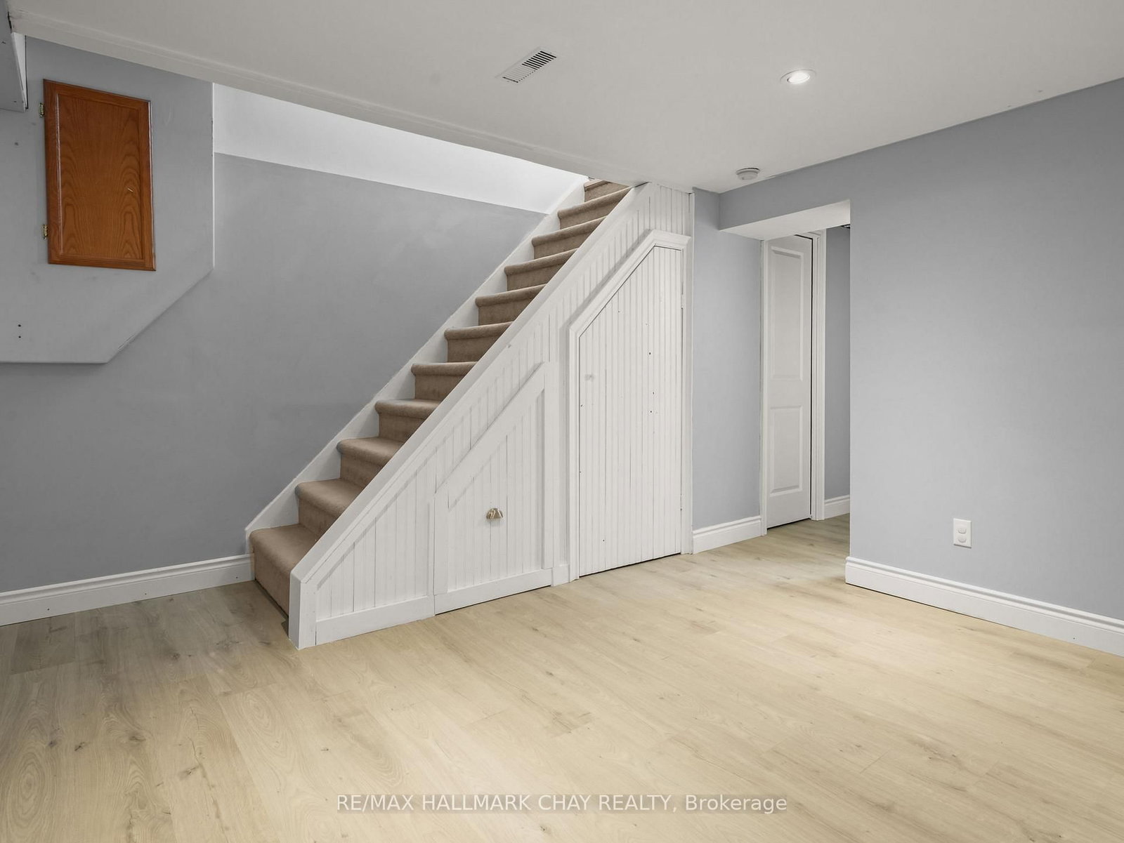 190 Mackenzie Street • New Tecumseth, ON photo 31