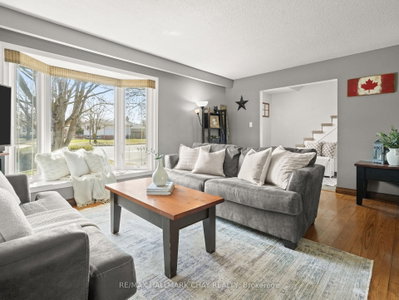 190 Mackenzie Street • New Tecumseth, ON photo 9