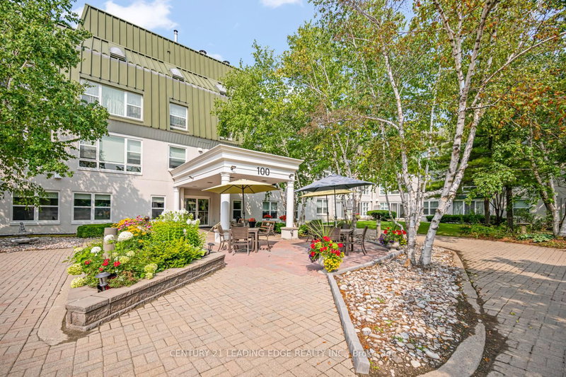 232 - 100 Anna Russell Way
