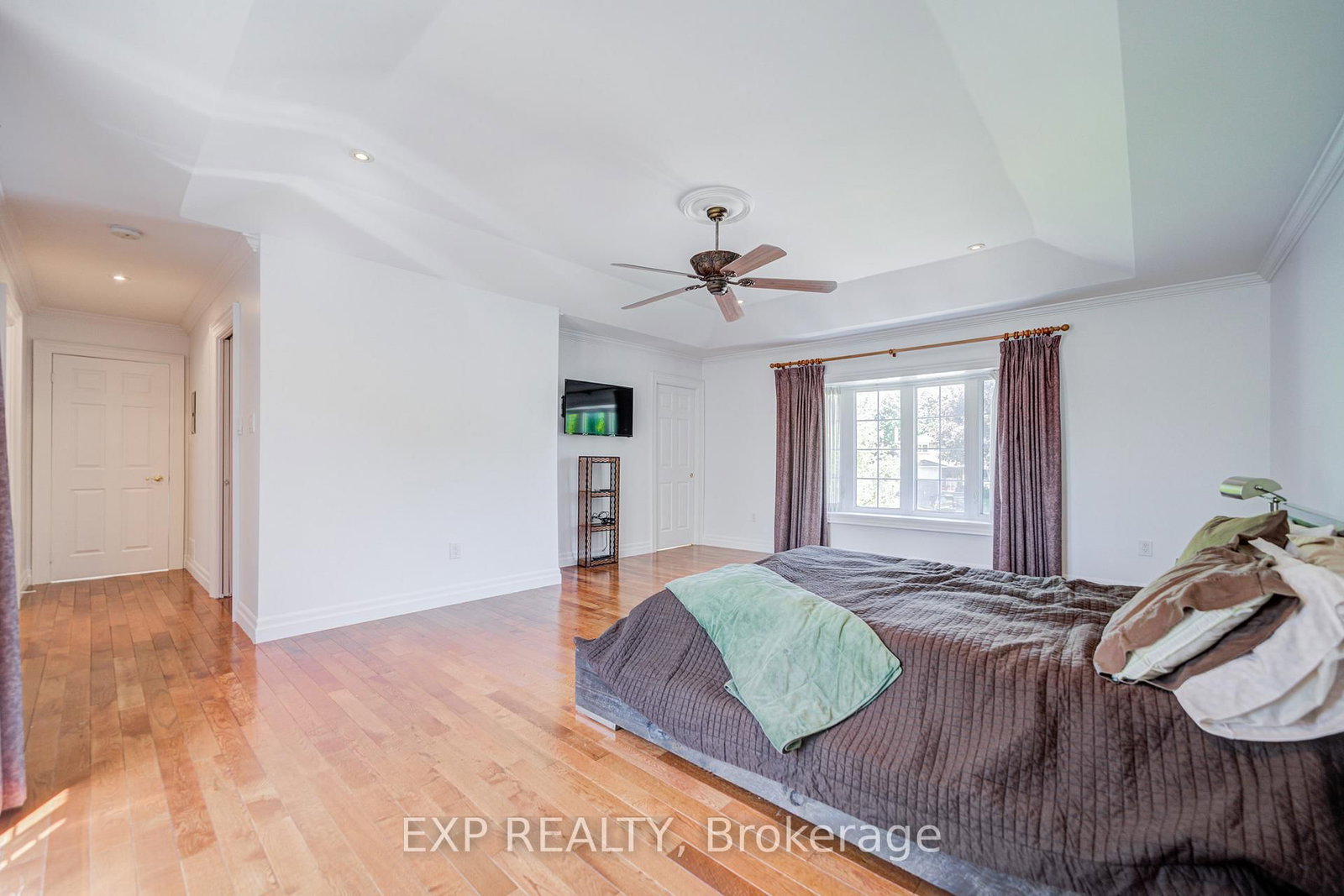 82 Derby Court • Newmarket, ON photo 39