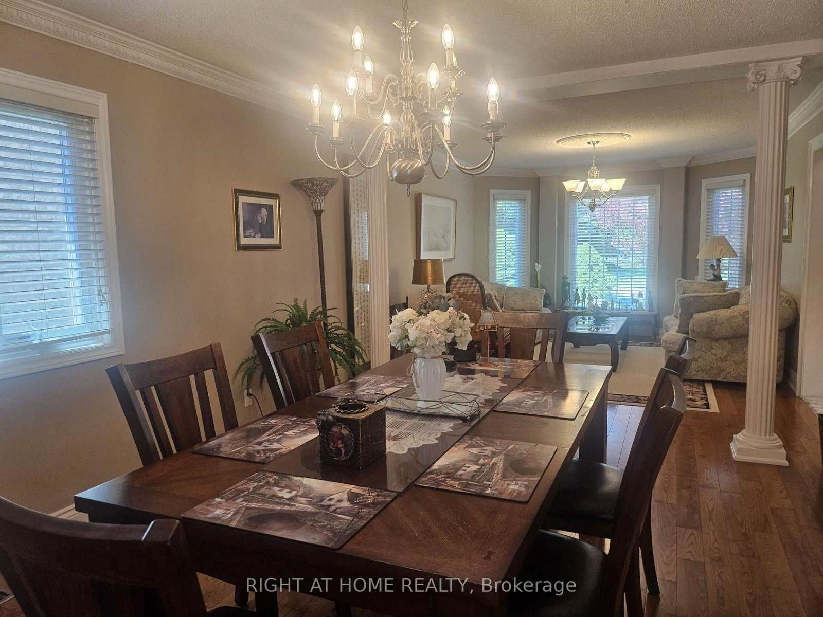 27 Addison Street • Richmond Hill, ON photo 11